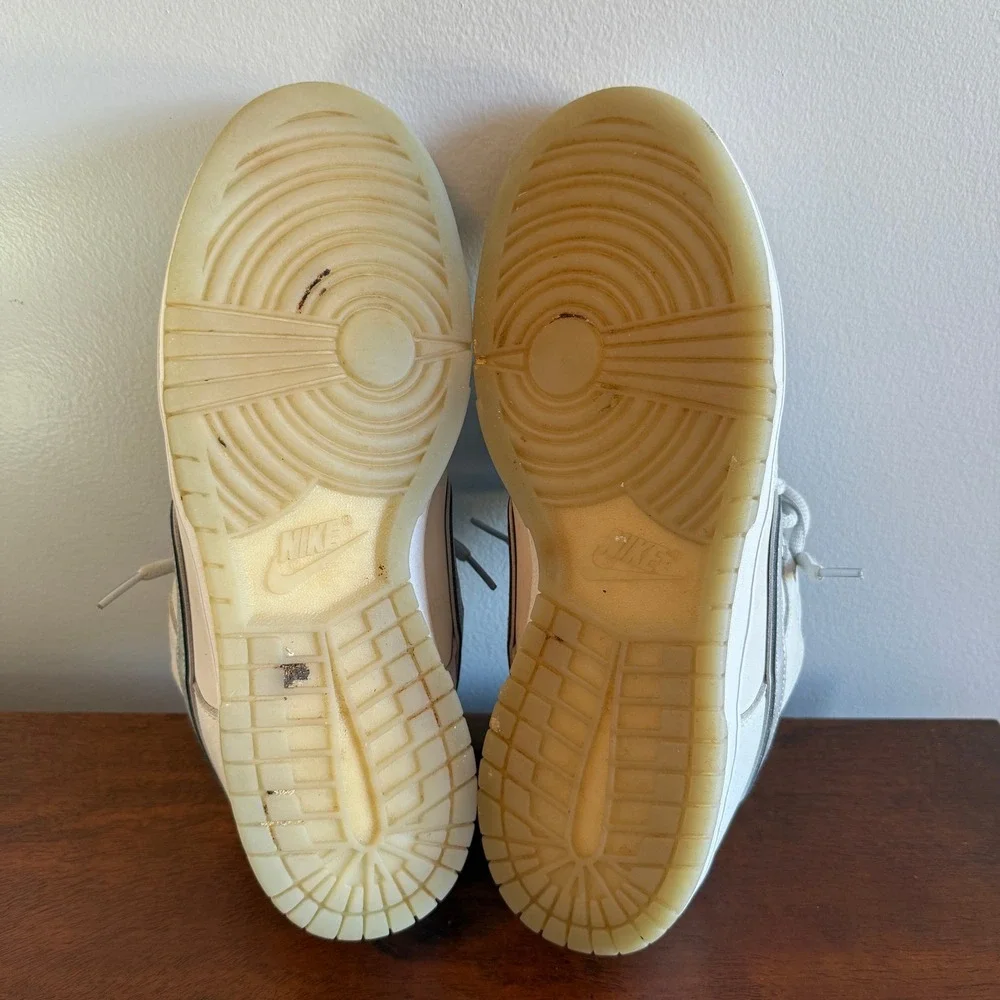 Men's Nike Dunk Low SB Gray Silver Swoosh Size 10.5 - Picture 5 of 8